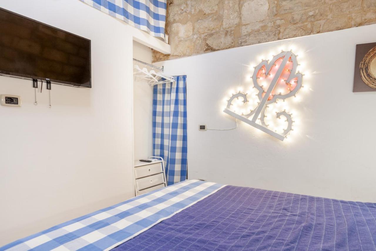 바리 La Casuccia Cosy Flat In Old Center 아파트 외부 사진